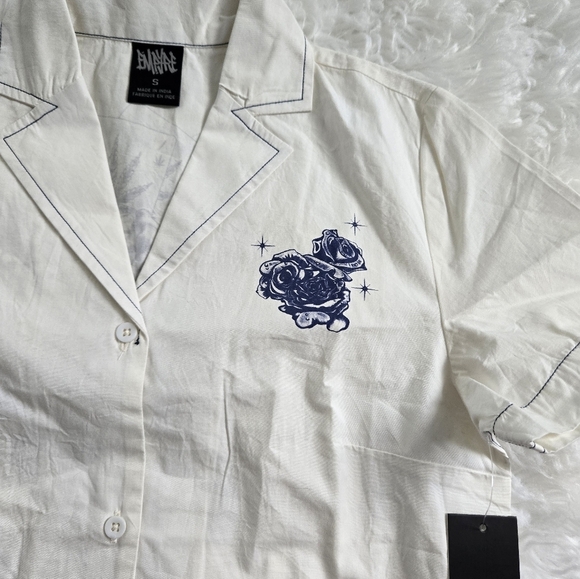 Zumiez Empyre Bucky Rose Beige Crop Button Up Short Sleeve Shirt. Size Small - Picture 5 of 9